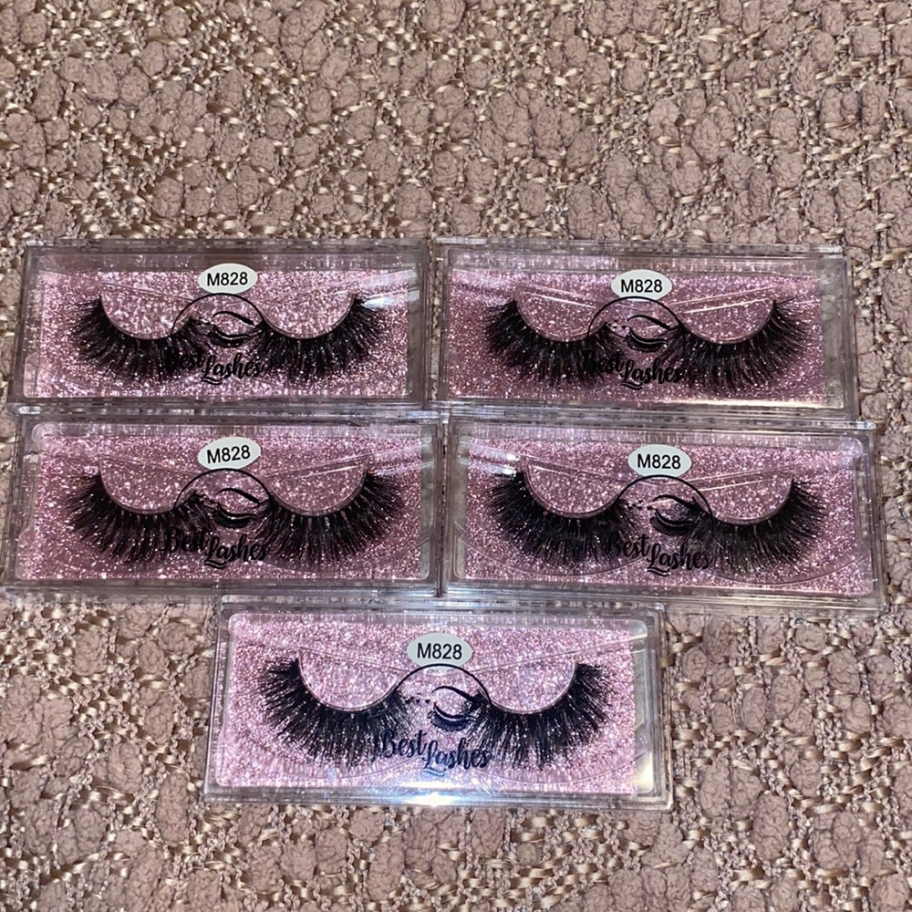 SET OF 5 EYELASHES